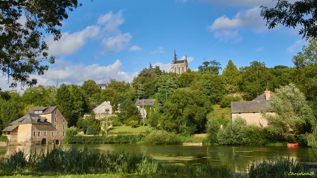 La chapelle de Matheflon vue du Loir